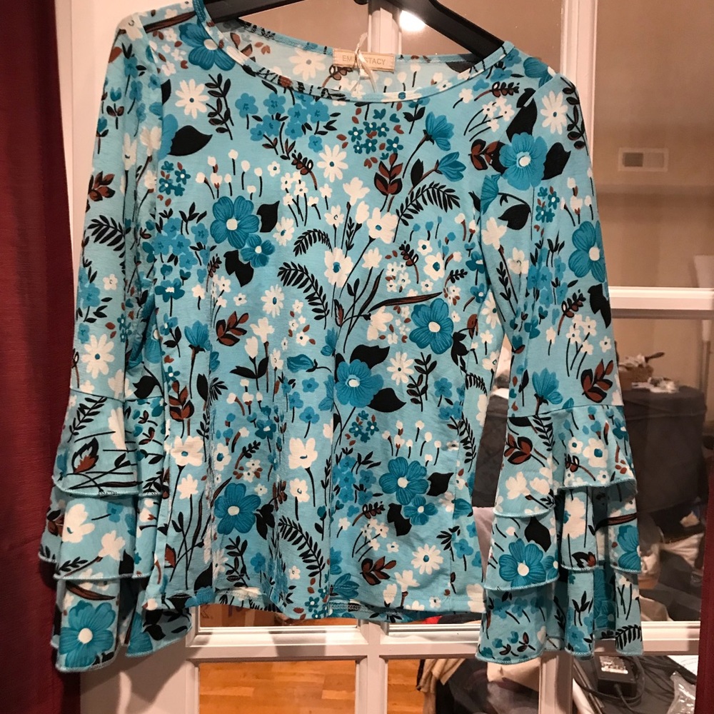 Emily Stacy top